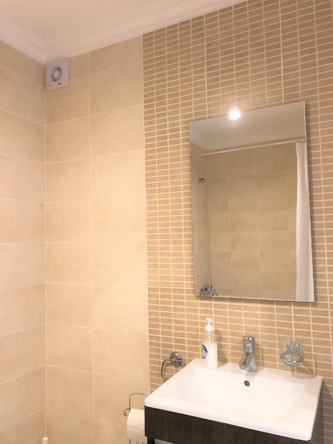フェレルSea Avenue House - Center Baleal - Surfboard Includedアパートメント エクステリア 写真