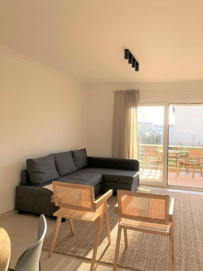 フェレルSea Avenue House - Center Baleal - Surfboard Includedアパートメント エクステリア 写真