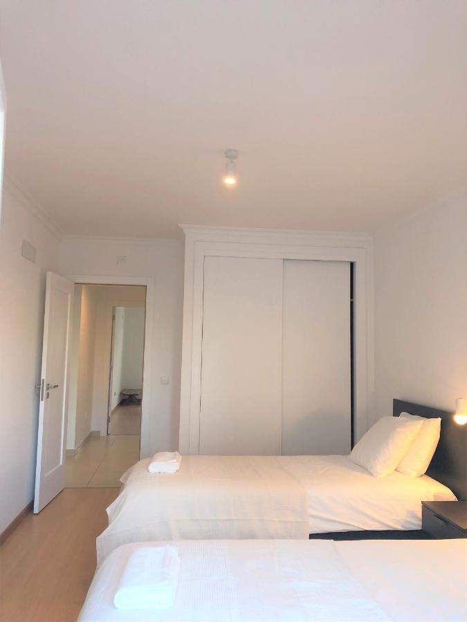 フェレルSea Avenue House - Center Baleal - Surfboard Includedアパートメント エクステリア 写真