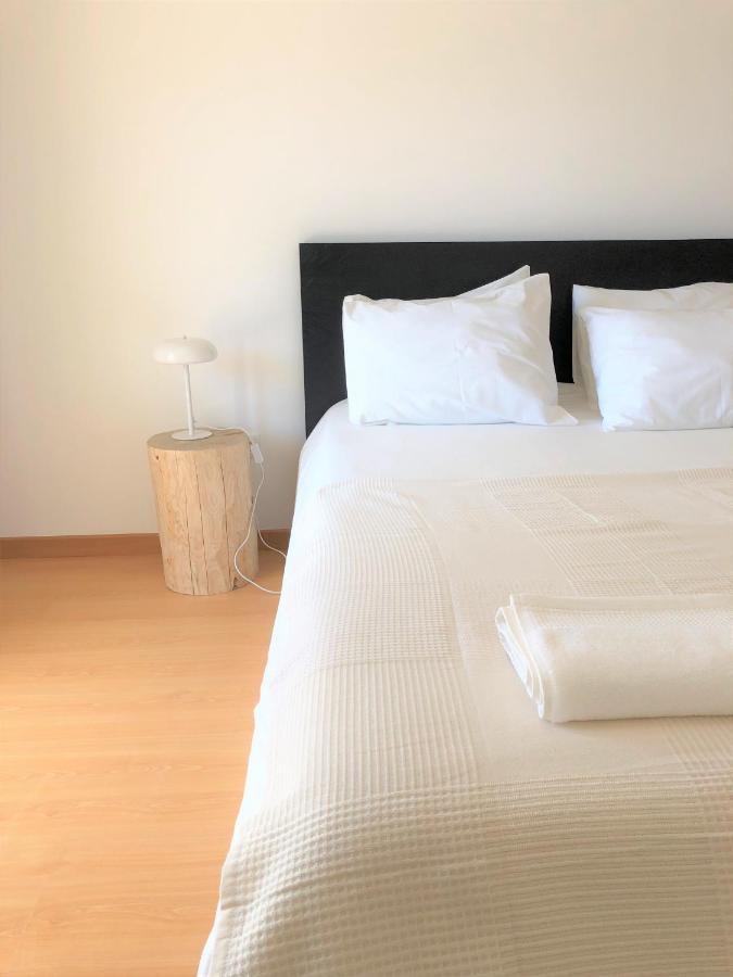 フェレルSea Avenue House - Center Baleal - Surfboard Includedアパートメント エクステリア 写真