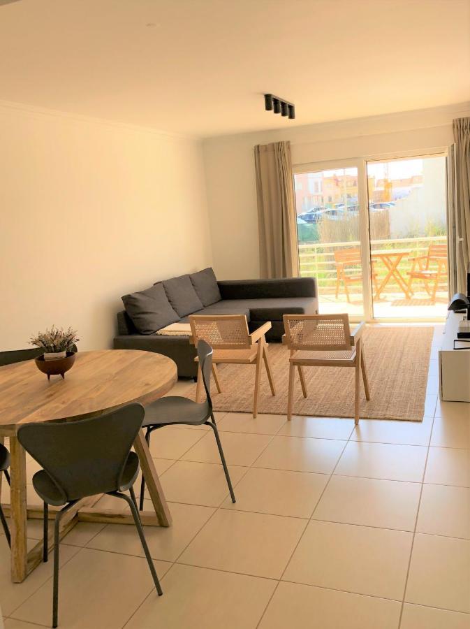 フェレルSea Avenue House - Center Baleal - Surfboard Includedアパートメント エクステリア 写真